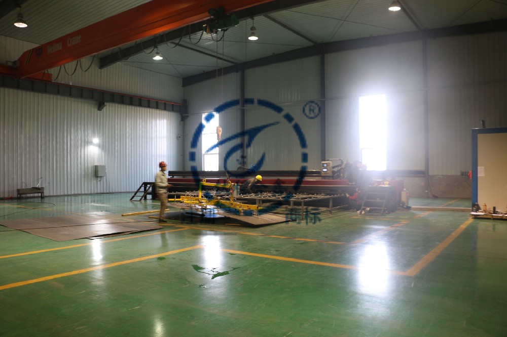 無塵化(huà)焊接車(chē)間(jiān)